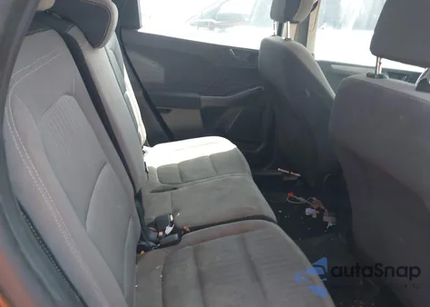 2020 Ford Escape S z USA, uszkodzony, nr VIN 1FMCU0F69LUA67346